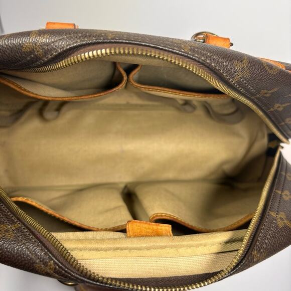 Louis Vuitton Monogram Deauville MM Bag ✨ - Picture 7 of 14